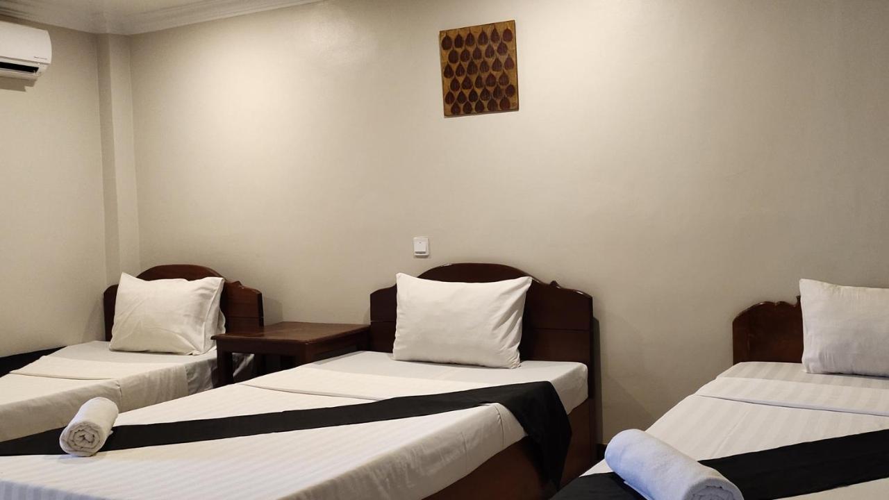 White Monkey Hotel Sziemreap Kültér fotó