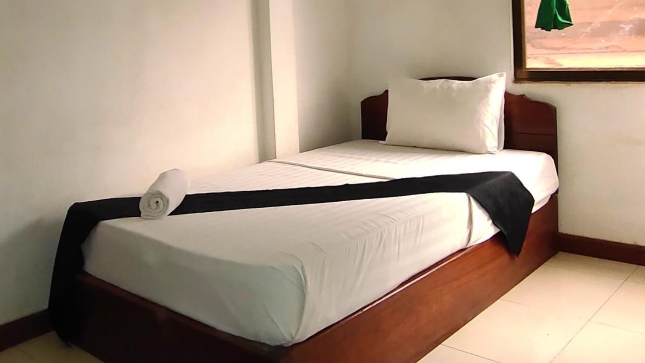 White Monkey Hotel Sziemreap Kültér fotó