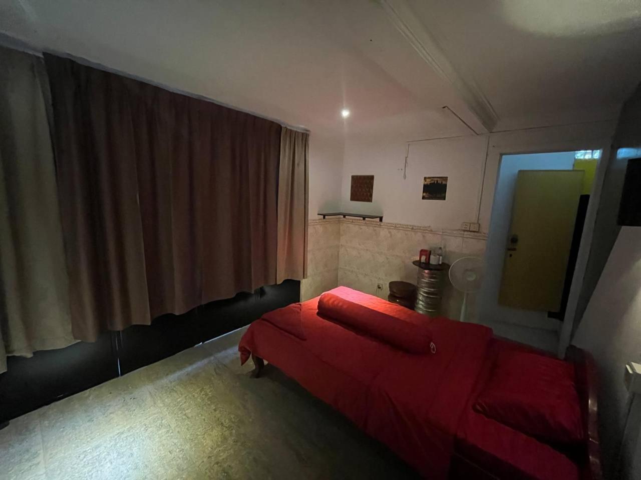 White Monkey Hotel Sziemreap Szoba fotó
