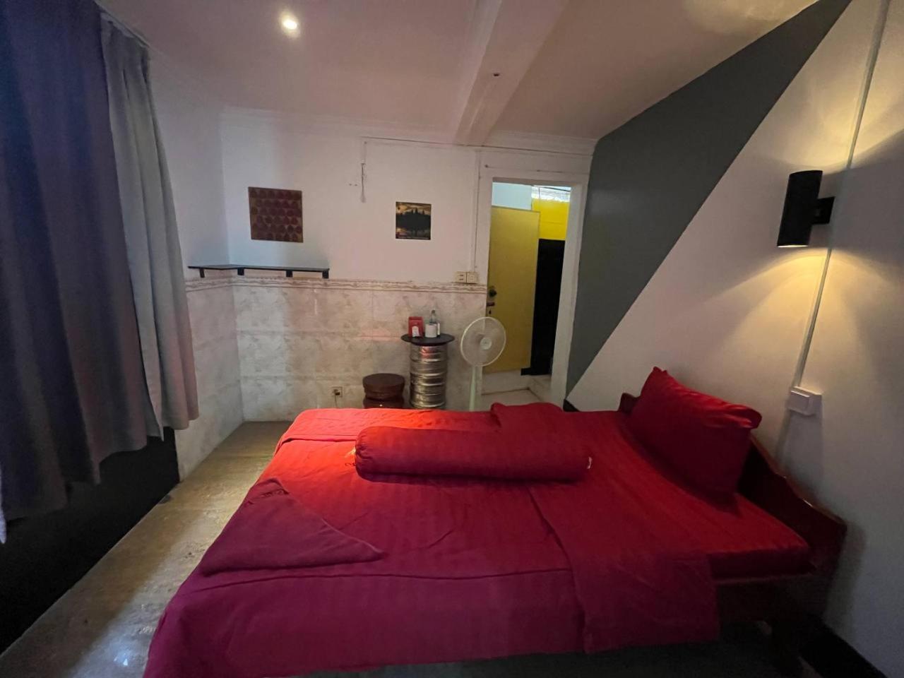 White Monkey Hotel Sziemreap Szoba fotó
