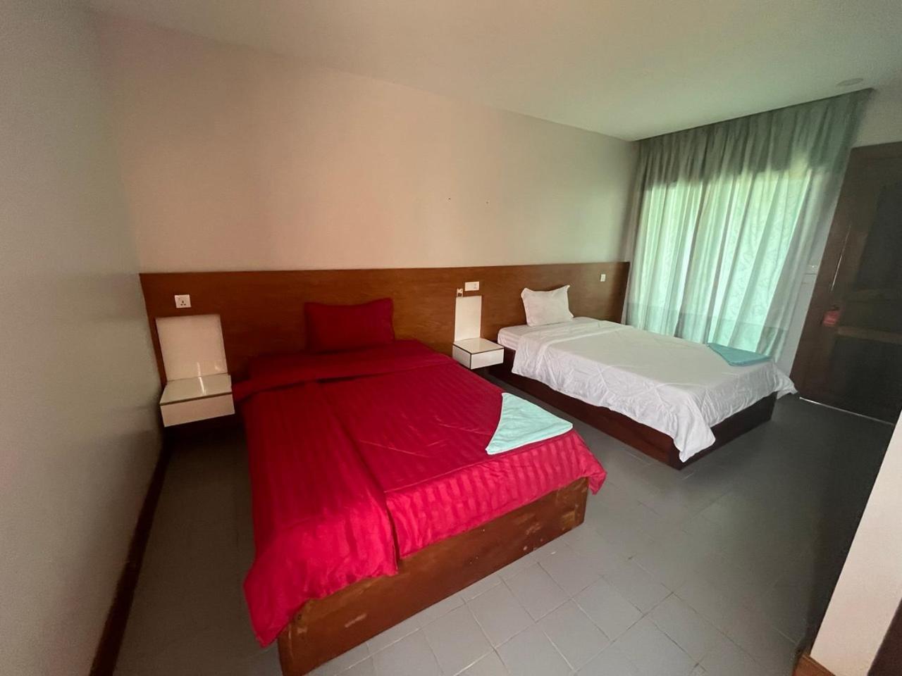 White Monkey Hotel Sziemreap Szoba fotó